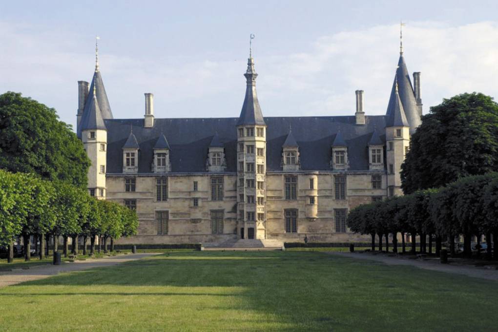 Palácio ducal de Nevers